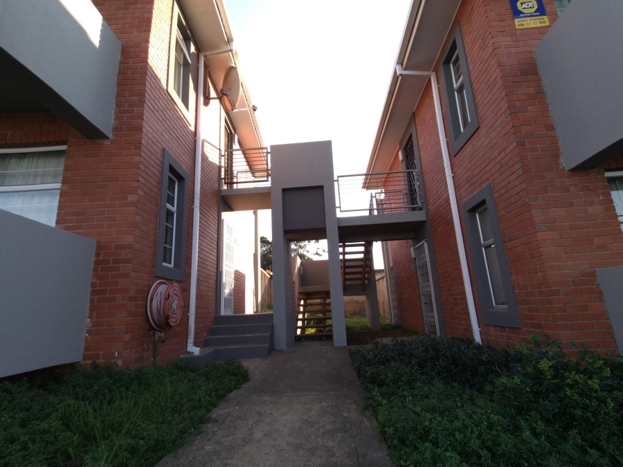 2 Bedroom Property for Sale in Sunnyridge Eastern Cape